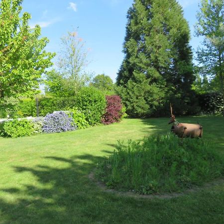 Chez Pierre Et Caroline Bed & Breakfast Les Herbiers Bagian luar foto